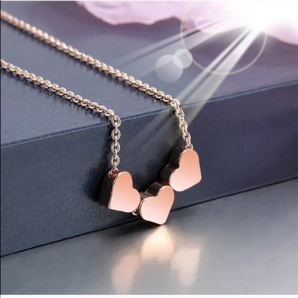 New Rose Gold Triple Heart Layer Necklace